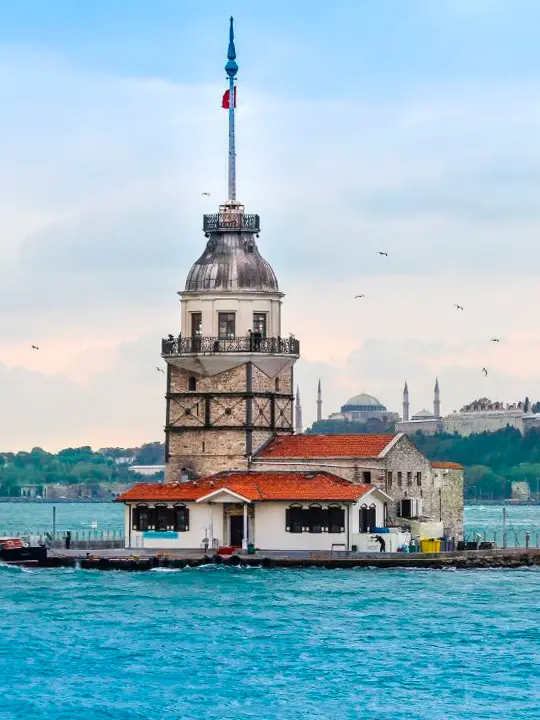 istanbul bosphorus maiden tower