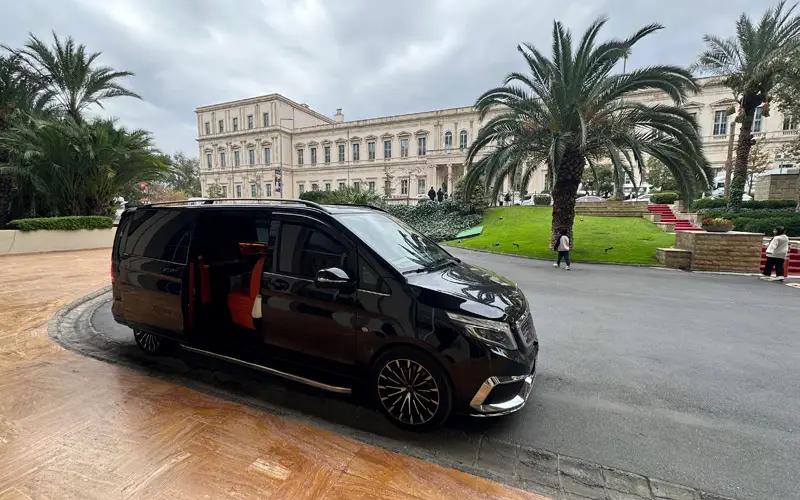 royal airport transfer about company